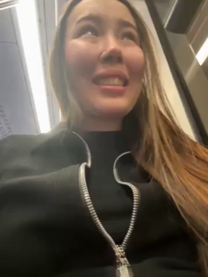 Asian_Asami