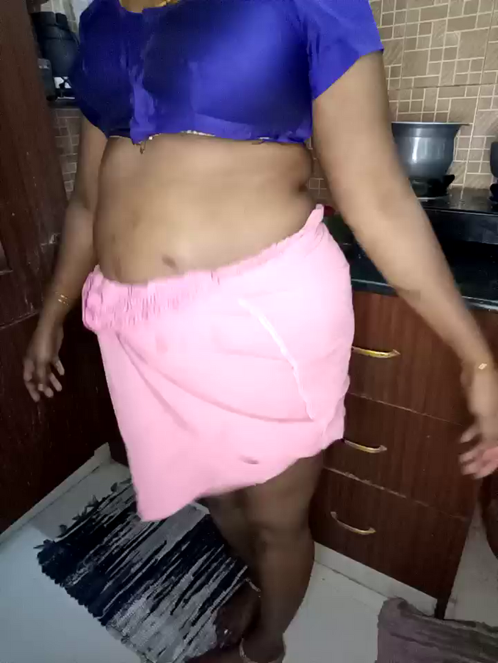 Tamil-hotwife