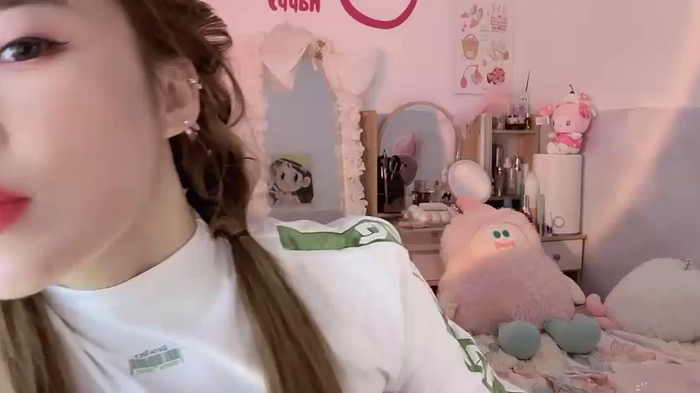 Carly_1