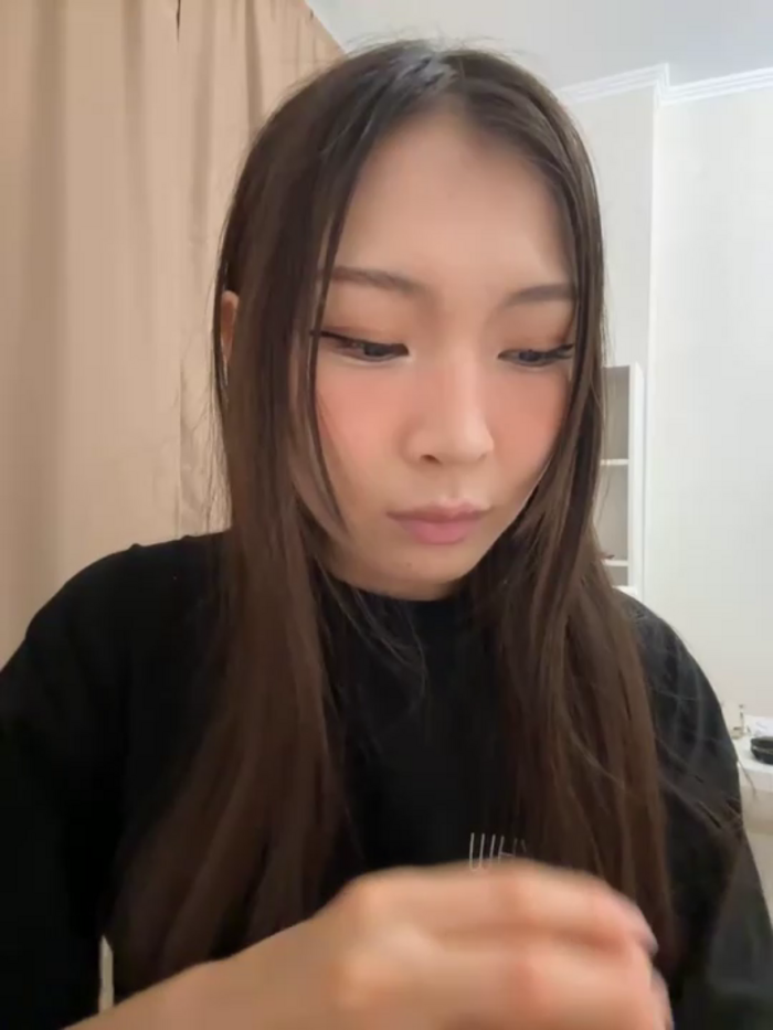 MikaAoki