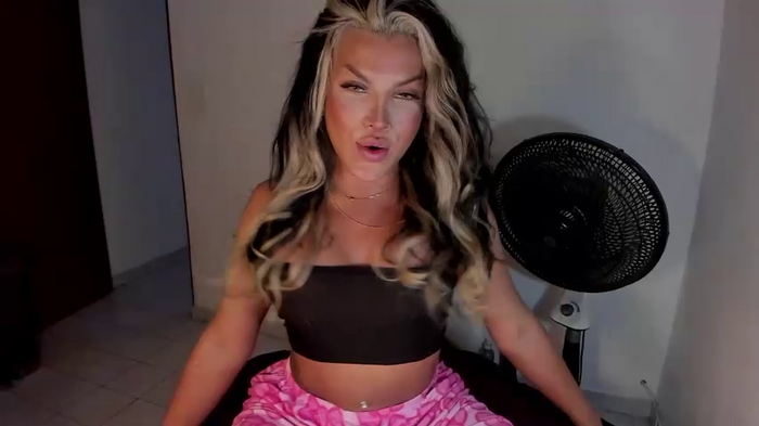 xLatinahotx