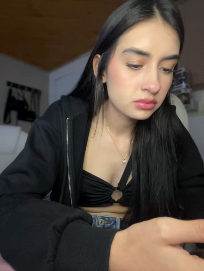 Alejandraa_pinkk_
