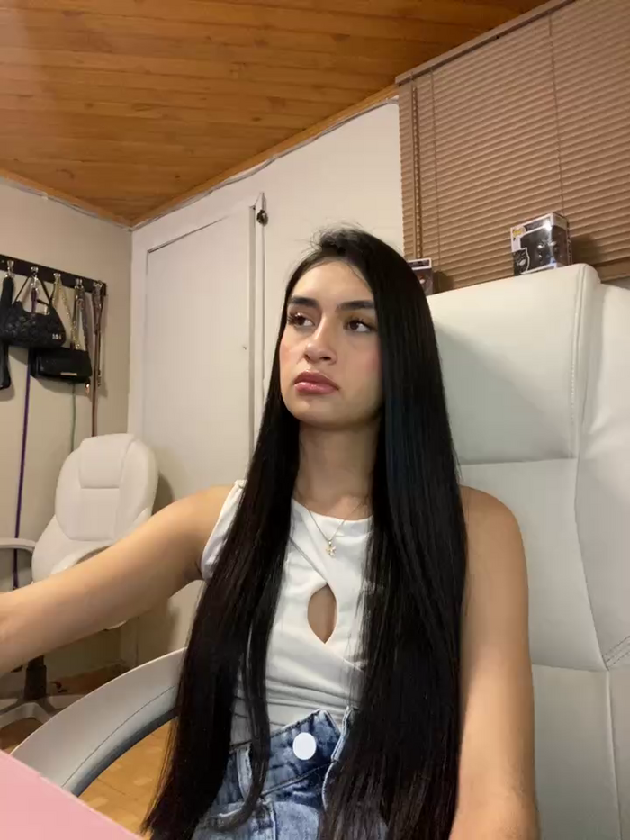 Alejandraa_pinkk_