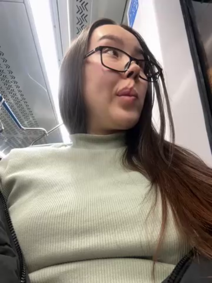 Asian_Asami