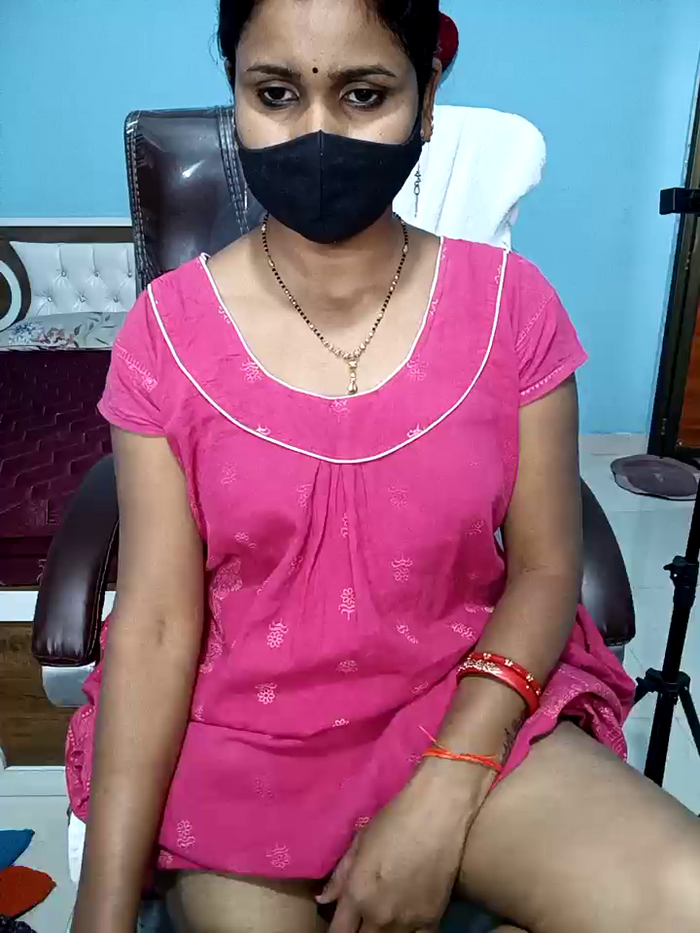 Sexy-cpl-anu