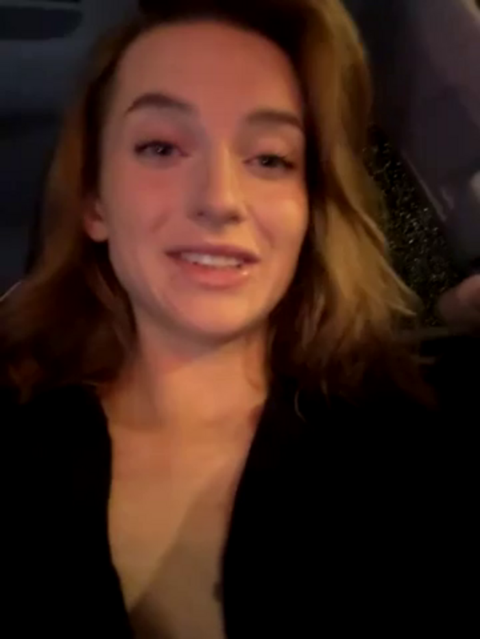 -AngelAri-