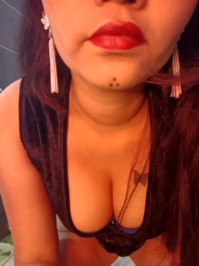 Hotty_sonia36