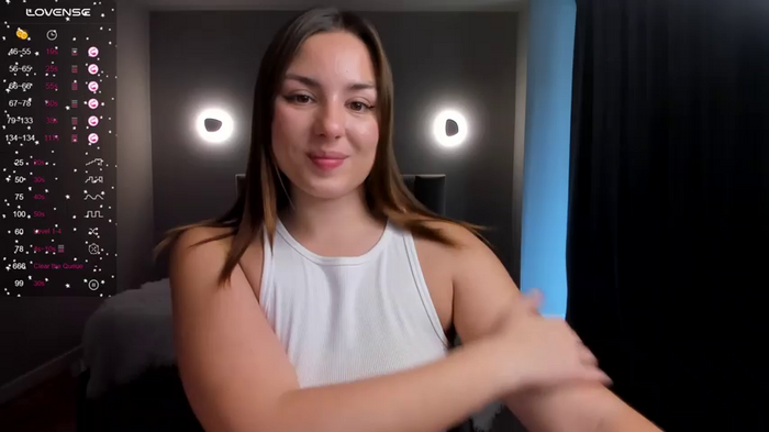 ThreeshaWhite