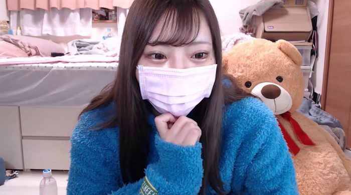 _chanMOMO_