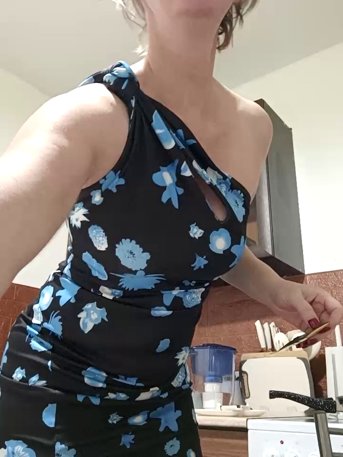 stellahere8