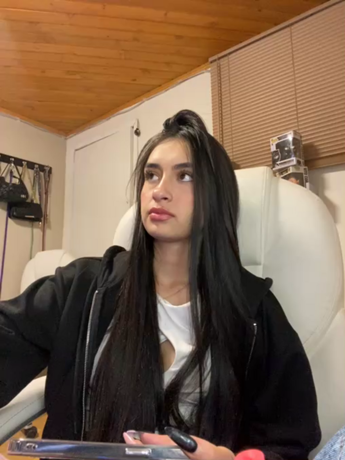 Alejandraa_pinkk_