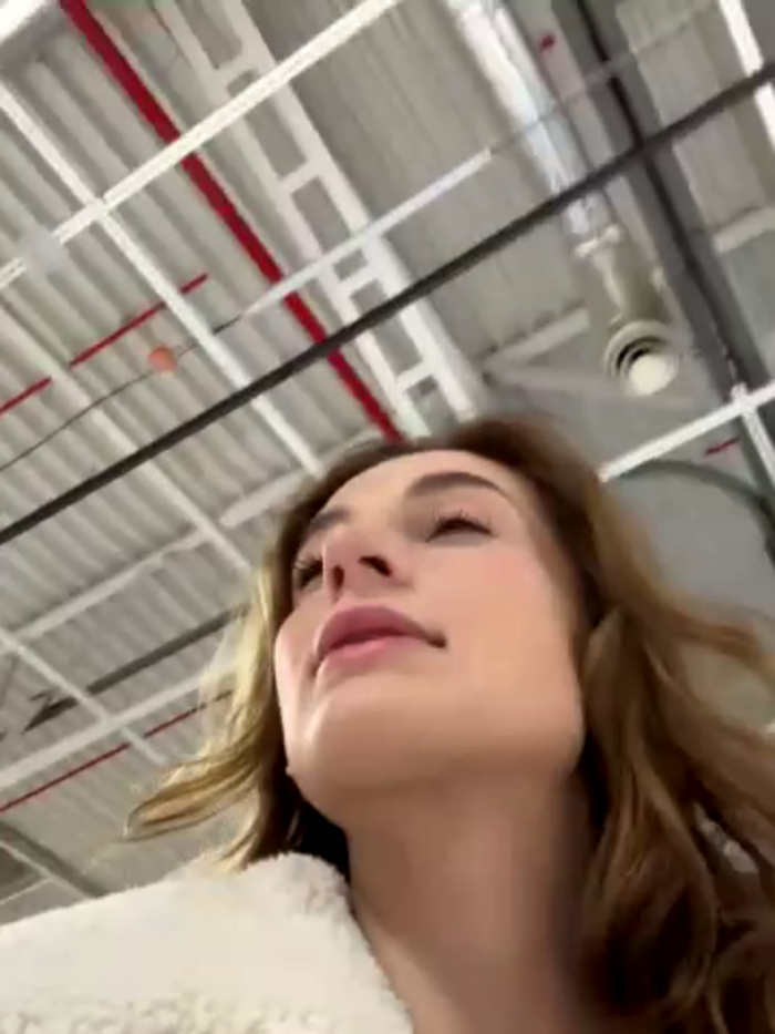 -AngelAri-