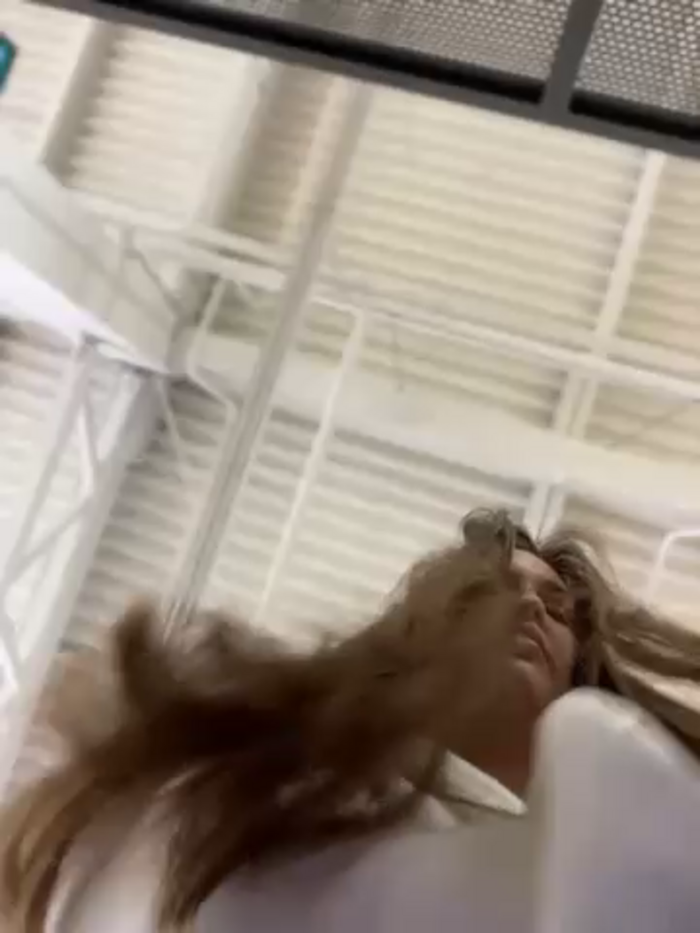 Holly_Molii