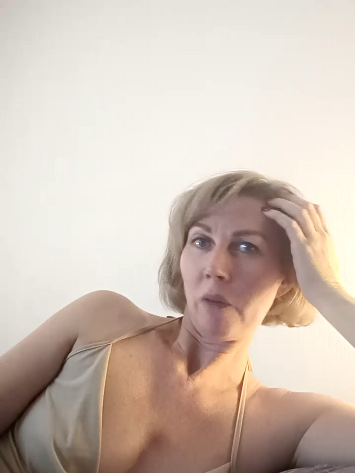 stellahere8