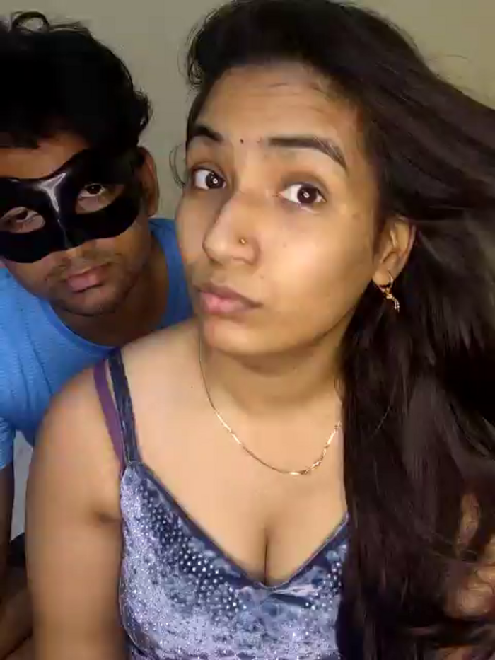 SexyIndianCouple