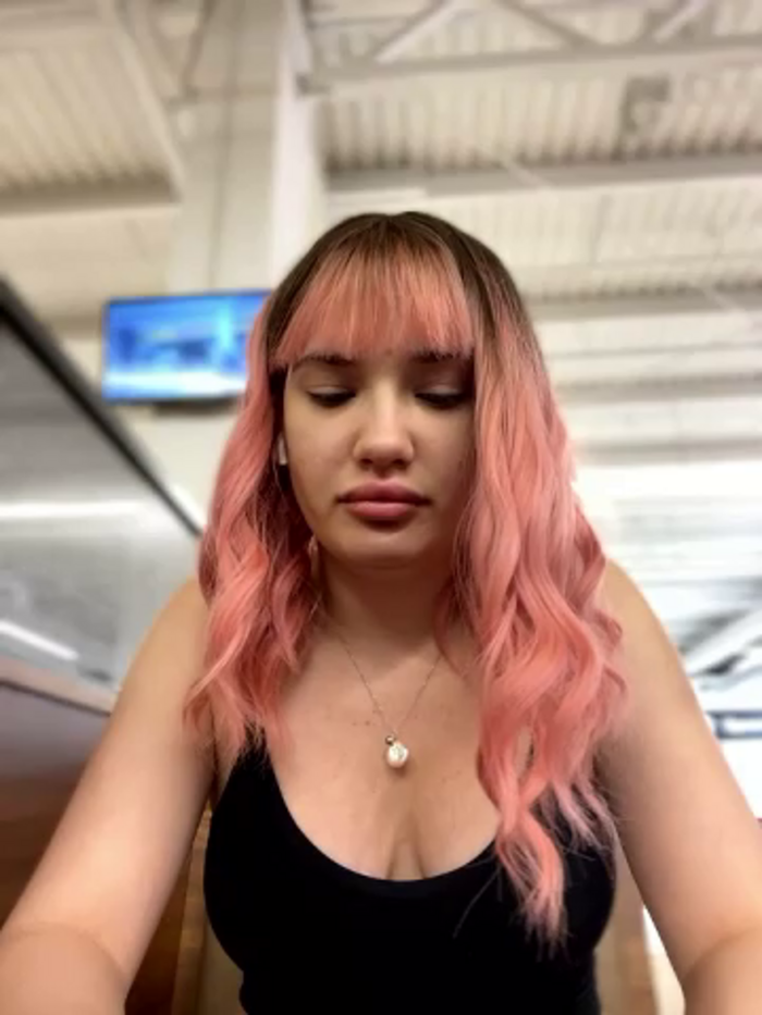 Holly_Molii