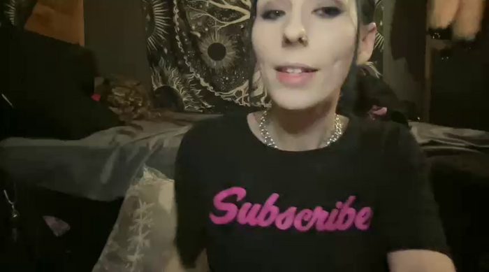 TeenyDoll