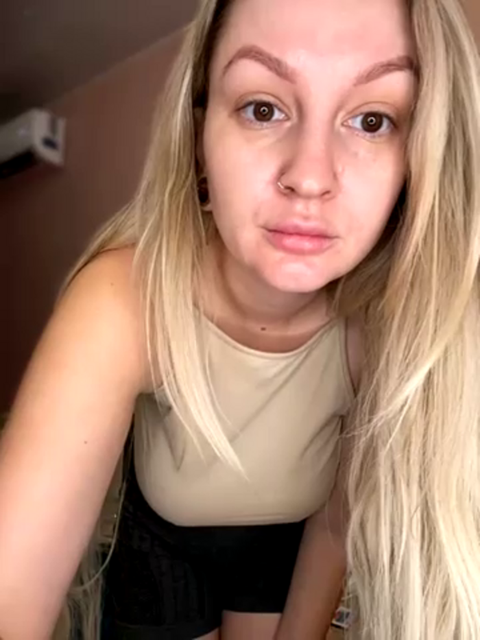 Teya_moon_