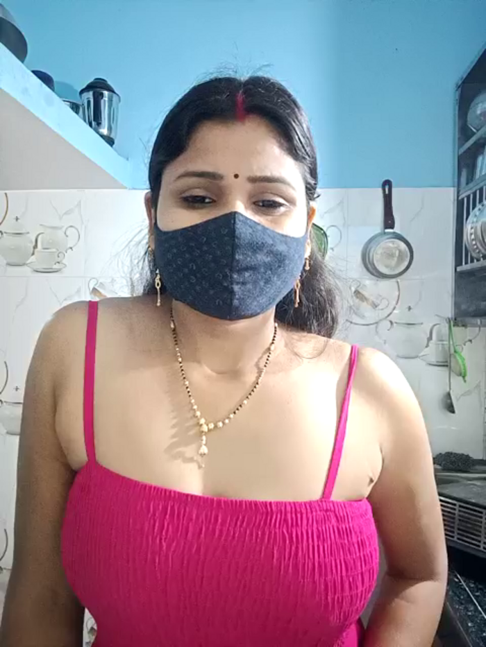 Sexy-cpl-anu