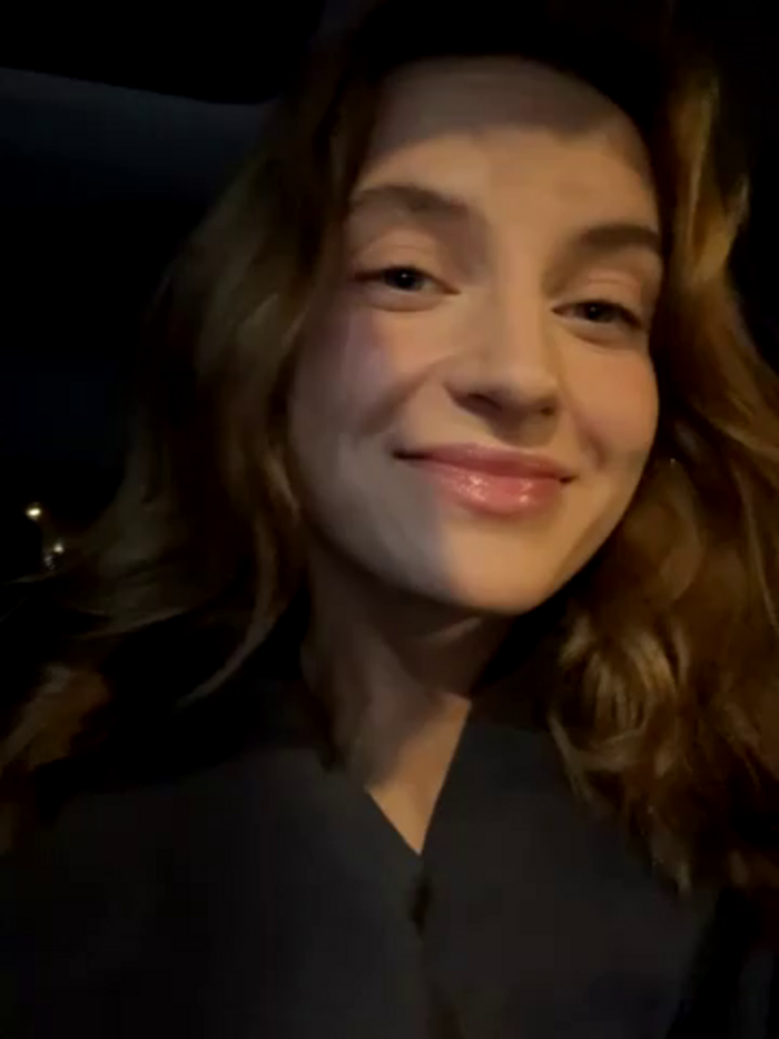 -AngelAri-