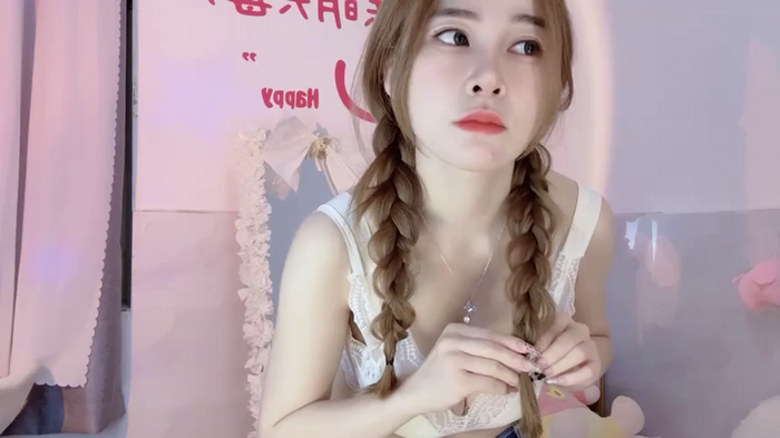 Carly_1