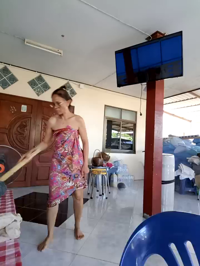 Mama_Eva