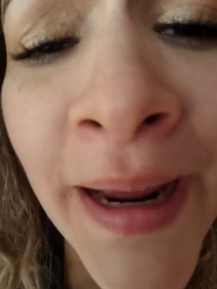 Sara_smiiith211