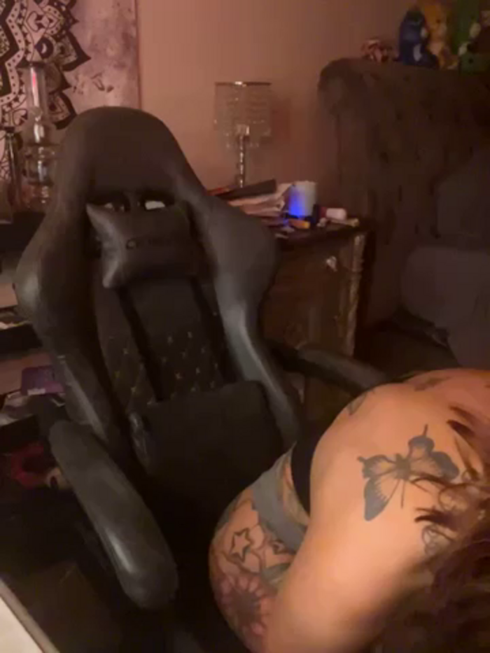 butterflybootyy