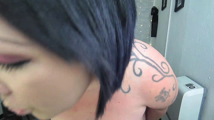 -BonnieBlack-