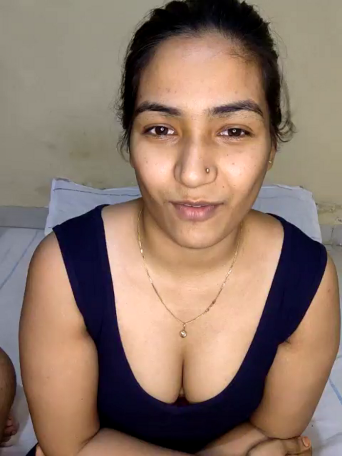 SexyIndianCouple