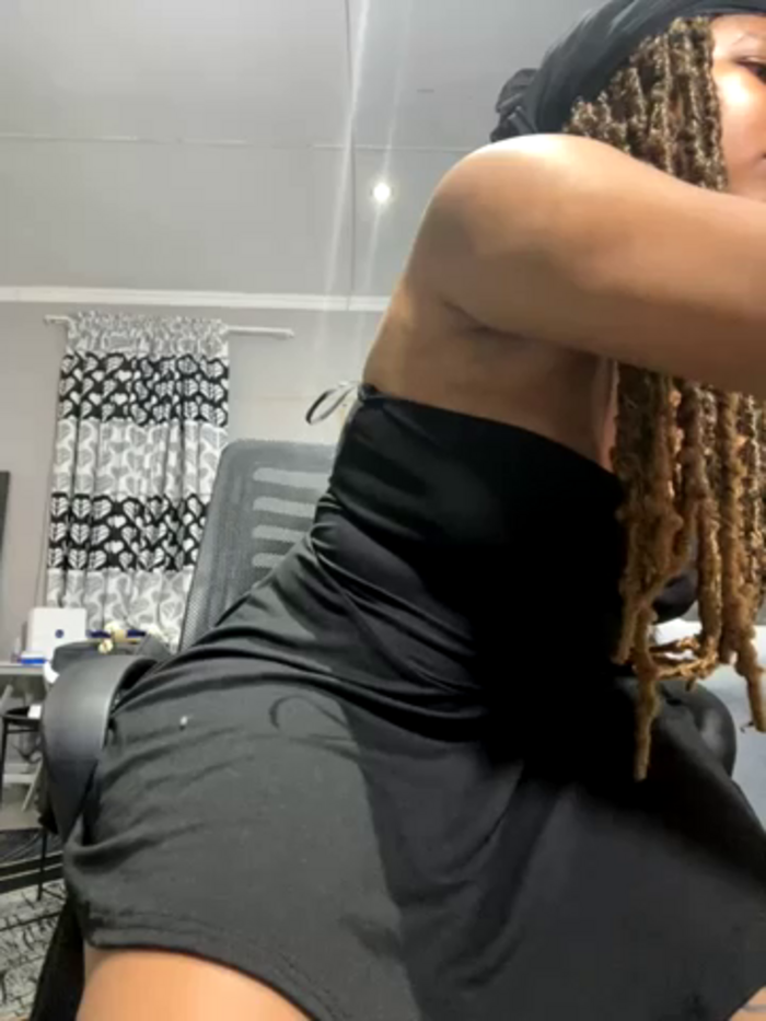 Bootyfulbarbiie