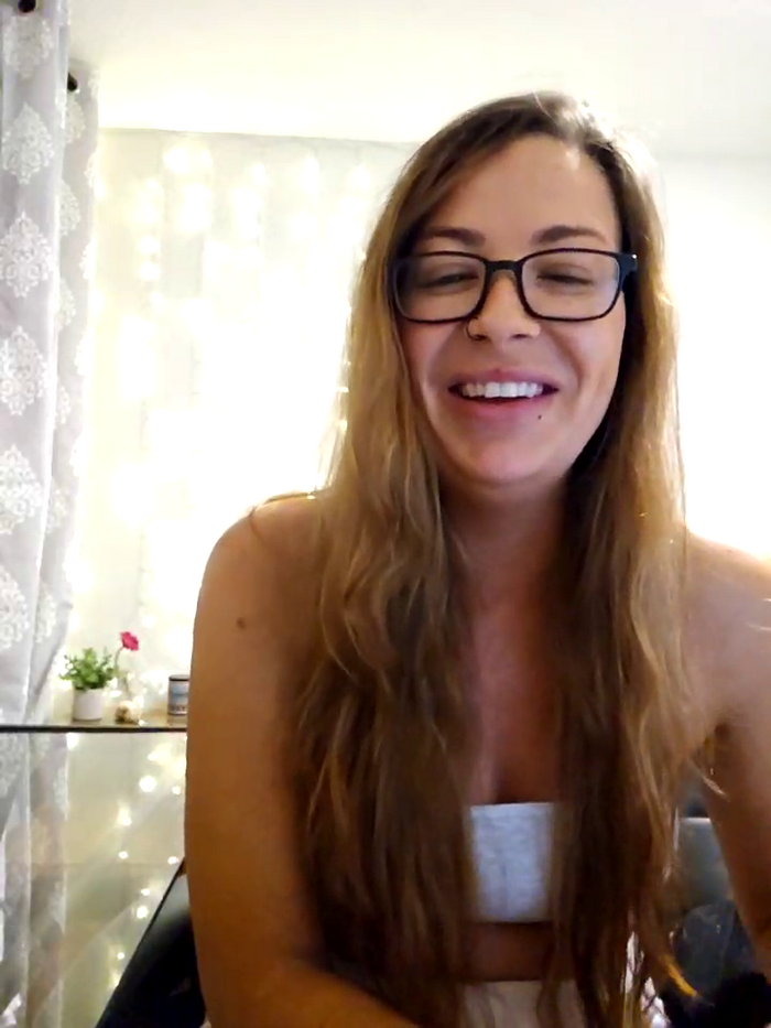 RebeccaXO_