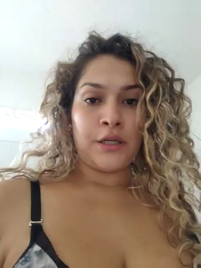 Sara_smiiith211
