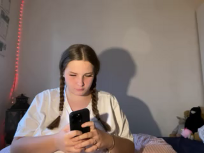 Sophiaaaksh