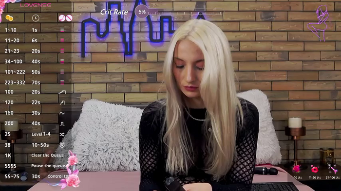 Ella_Charm
