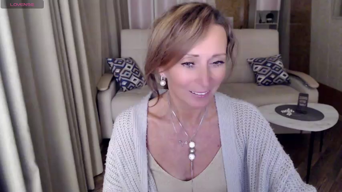 HornyMilf_777