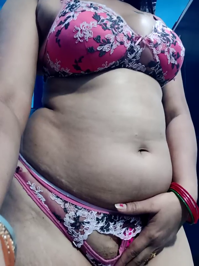 Hotty_sonia36