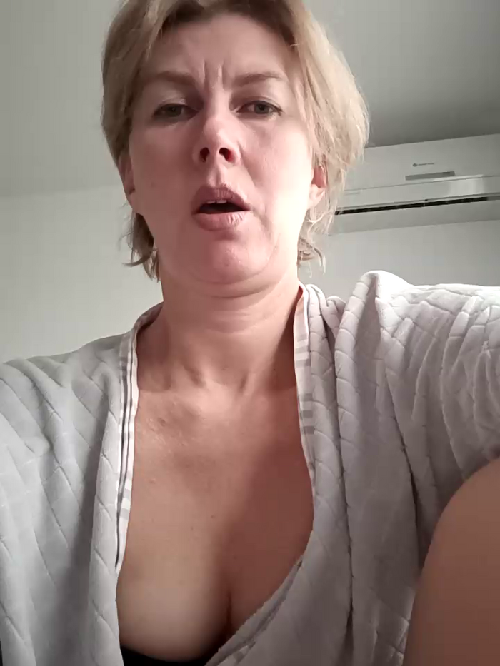 stellahere8