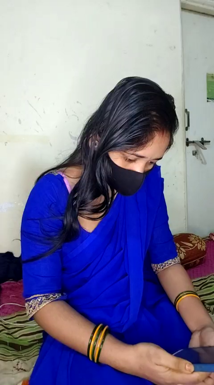 DesiRiya77