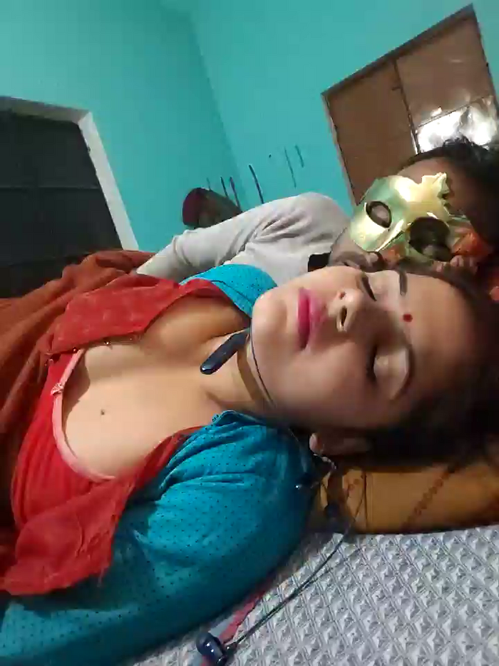NewCouple79