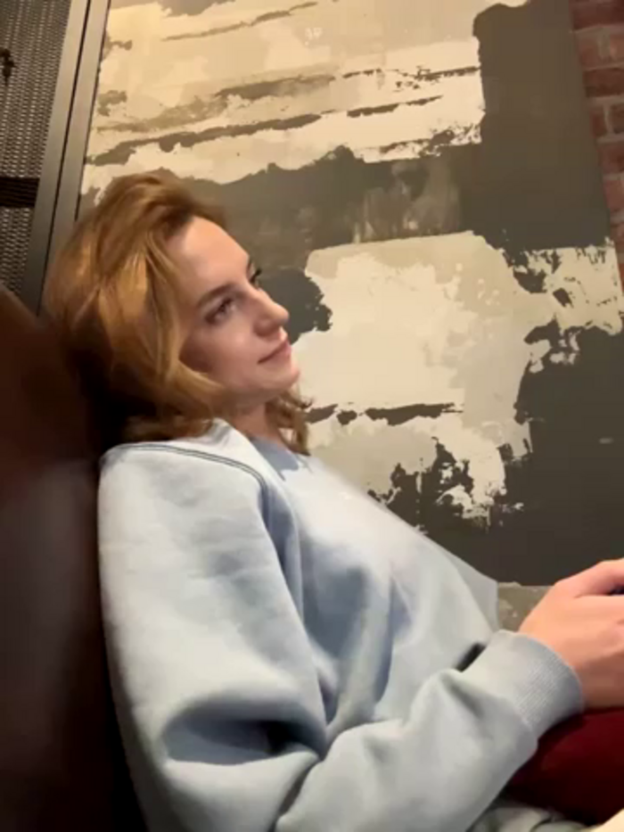 -AngelAri-