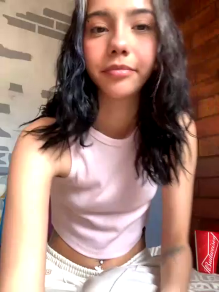 MIA_CUUTE-