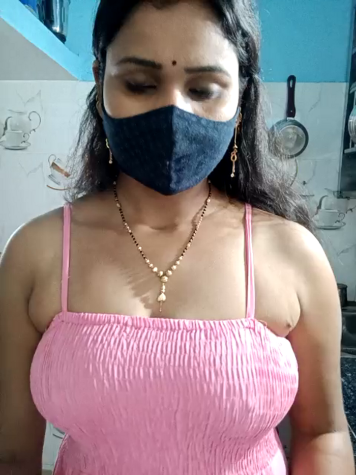 Sexy-cpl-anu