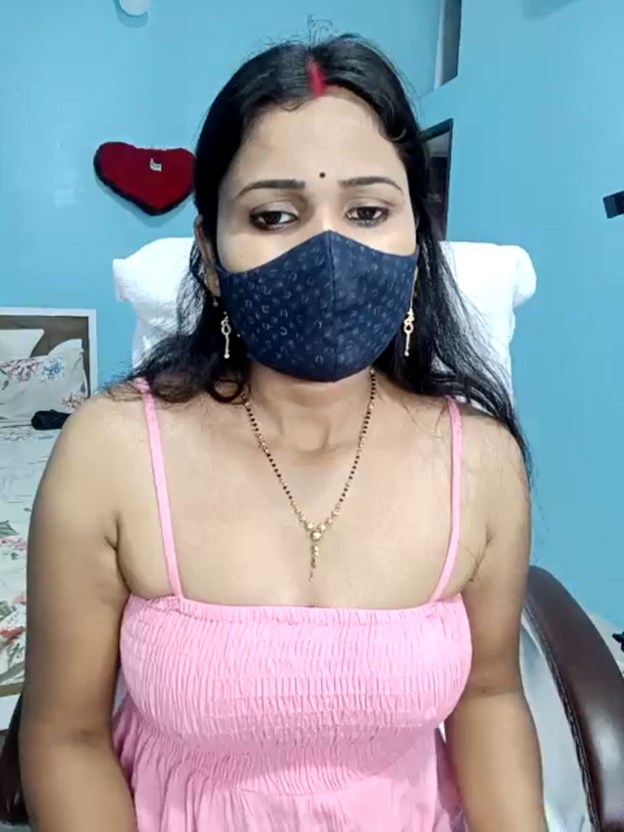 Sexy-cpl-anu