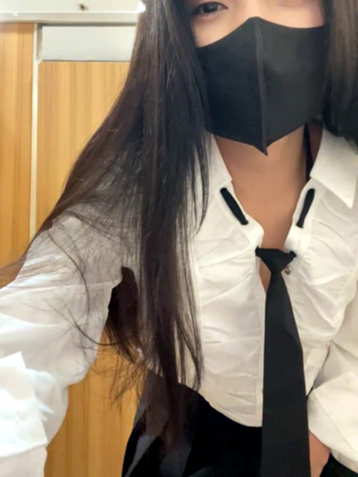 Asia-Lynn