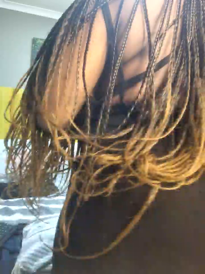Bustygoddess32