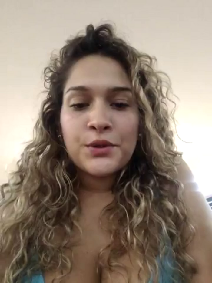 Sara_smiiith211
