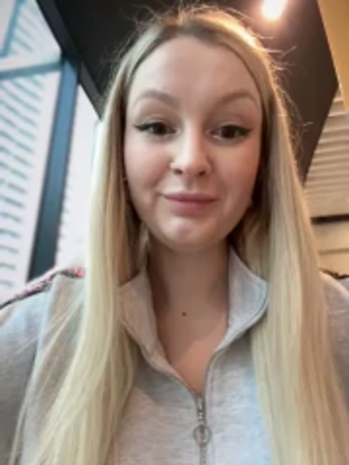 Teya_moon_