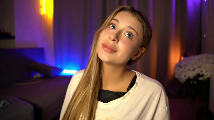 elisa_moon