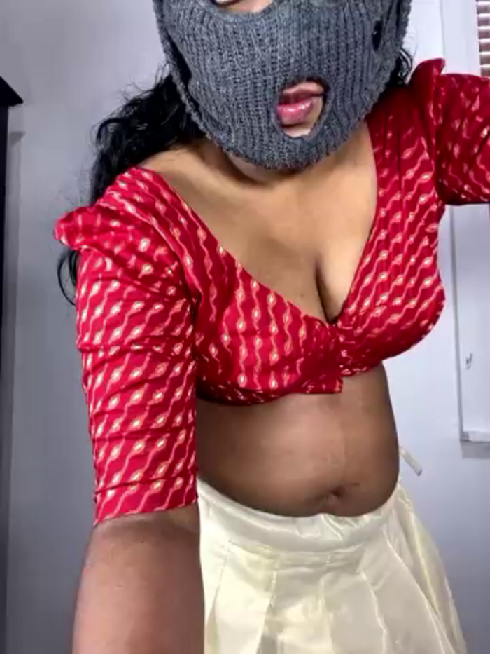 MalluArathyNambiar